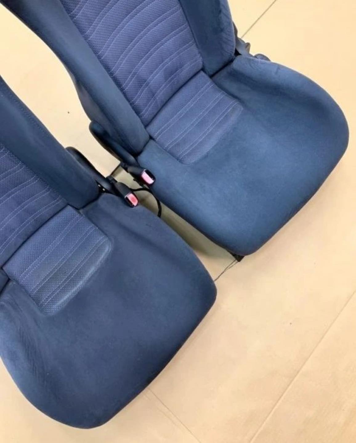 R33 GTR OEM Front Blue Seats 3