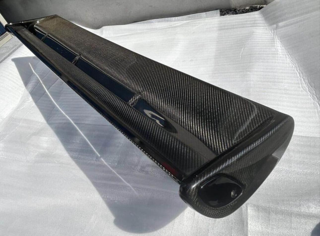 R34 Carbon fiber Spoiler 4