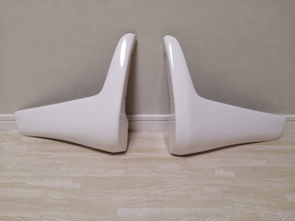 R32 N1style rear pods 1 R32 N1style rear pods